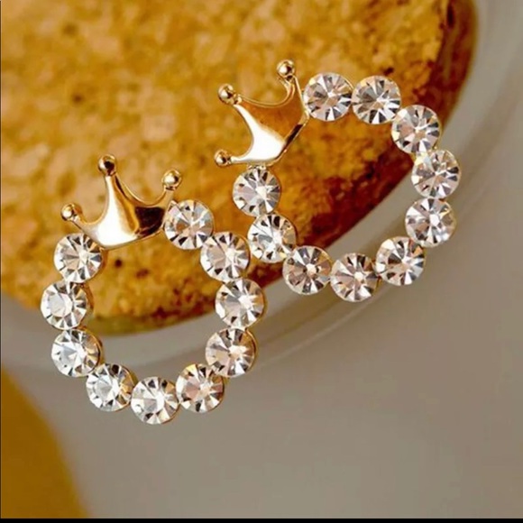 Jewelry - Gold Crystal Round Crown Stud Earrings